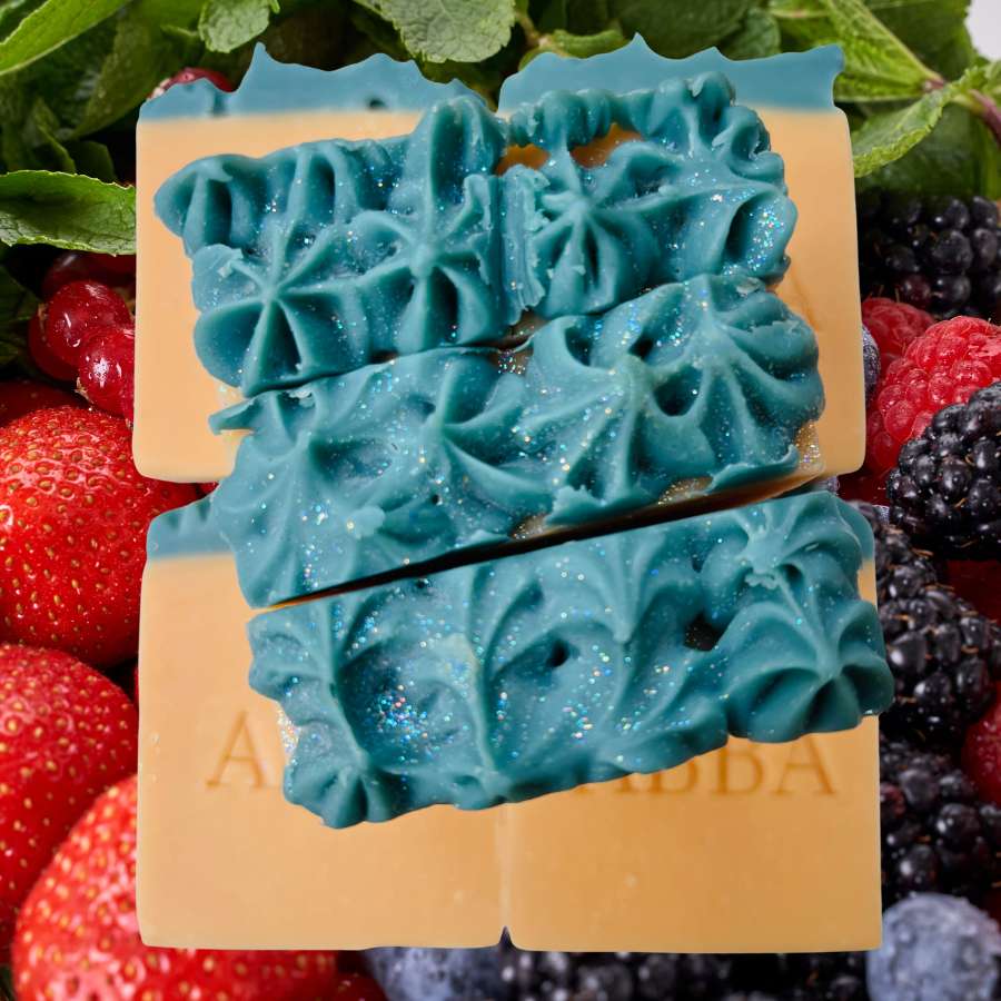 Jabón Vainilla Berries para Piel Normal – Artesanal y Vegano
